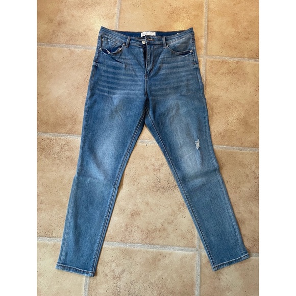 Ardene Skinny Jeans - Picture 1 of 2